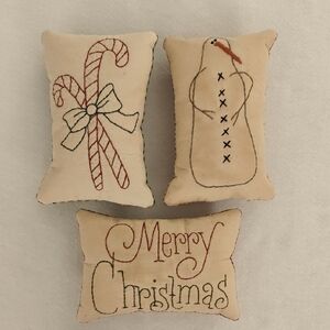 Holiday Cheer Pillow Trio - Cream and Red